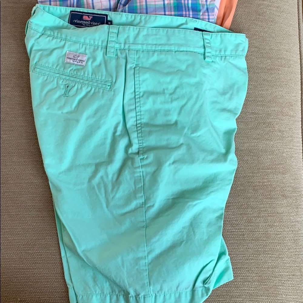 Vineyard Vines shorts